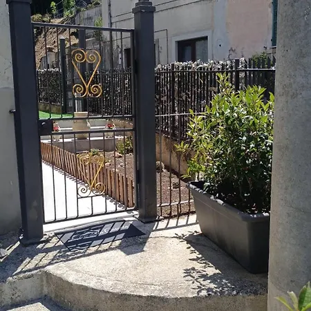 L'eco Della Cascata - Free Parking شقة